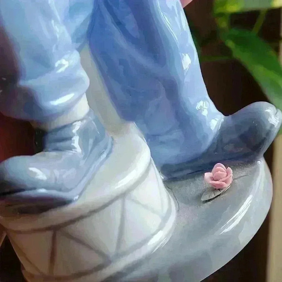 Vintage 1992 PAUL SEBASTIAN Clown Playing Violin Tall 8" Fine Porcelain - Picture 5 of 16